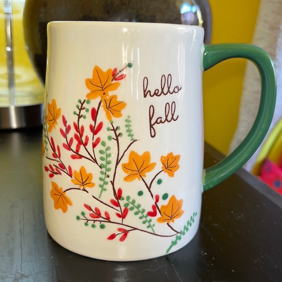 Lang by design “hello fall” mug - microwave and Dishwasher safe - Picture 1 of 10